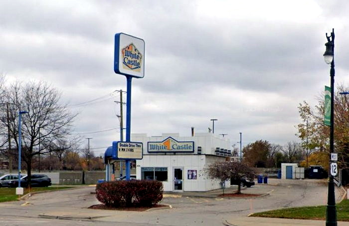 White Castle - Detroit - 1930 Michigan Ave (newer photo)